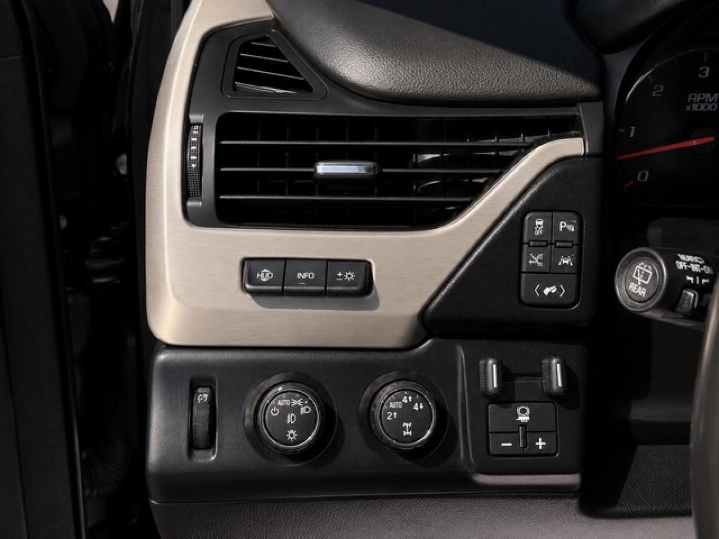 2016 BLACK GMC YUKON DENALI (1GKS2CKJ7GR) with an V8,6.2L(376 CID),OHV engine, AUTOMATIC transmission, located at 14600 Frazho Road, Warren, MI, 48089, (586) 776-3400, 42.485996, -82.974220- Photo#23