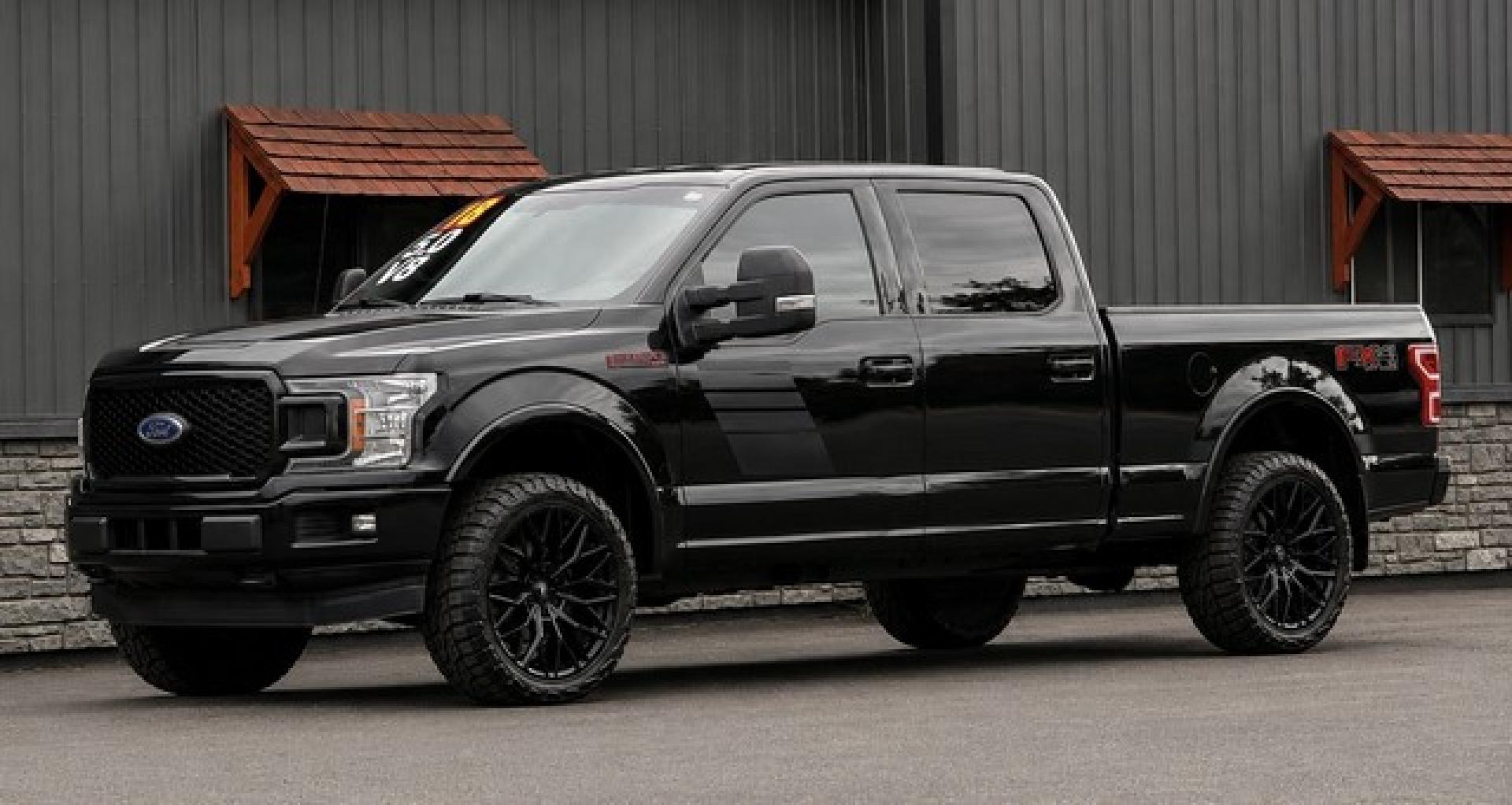 2018 SHADOW BLACK FORD F-150 (1FTFW1E52JF) with an V8,5.0L(302 CID),DOHC engine, AUTOMATIC transmission, located at 14600 Frazho Road, Warren, MI, 48089, (586) 776-3400, 42.485996, -82.974220- Photo#2