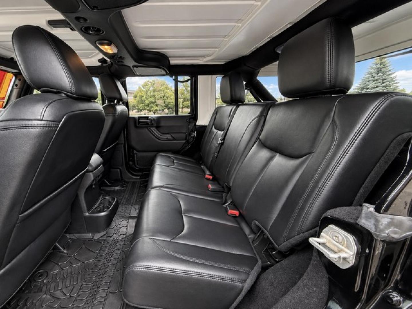 2017 BLACK JEEP WRANGLER (1C4BJWEG3HL) with an V6,3.6L(220 CID),DOHC engine, AUTOMATIC transmission, located at 14600 Frazho Road, Warren, MI, 48089, (586) 776-3400, 42.485996, -82.974220- Photo#10