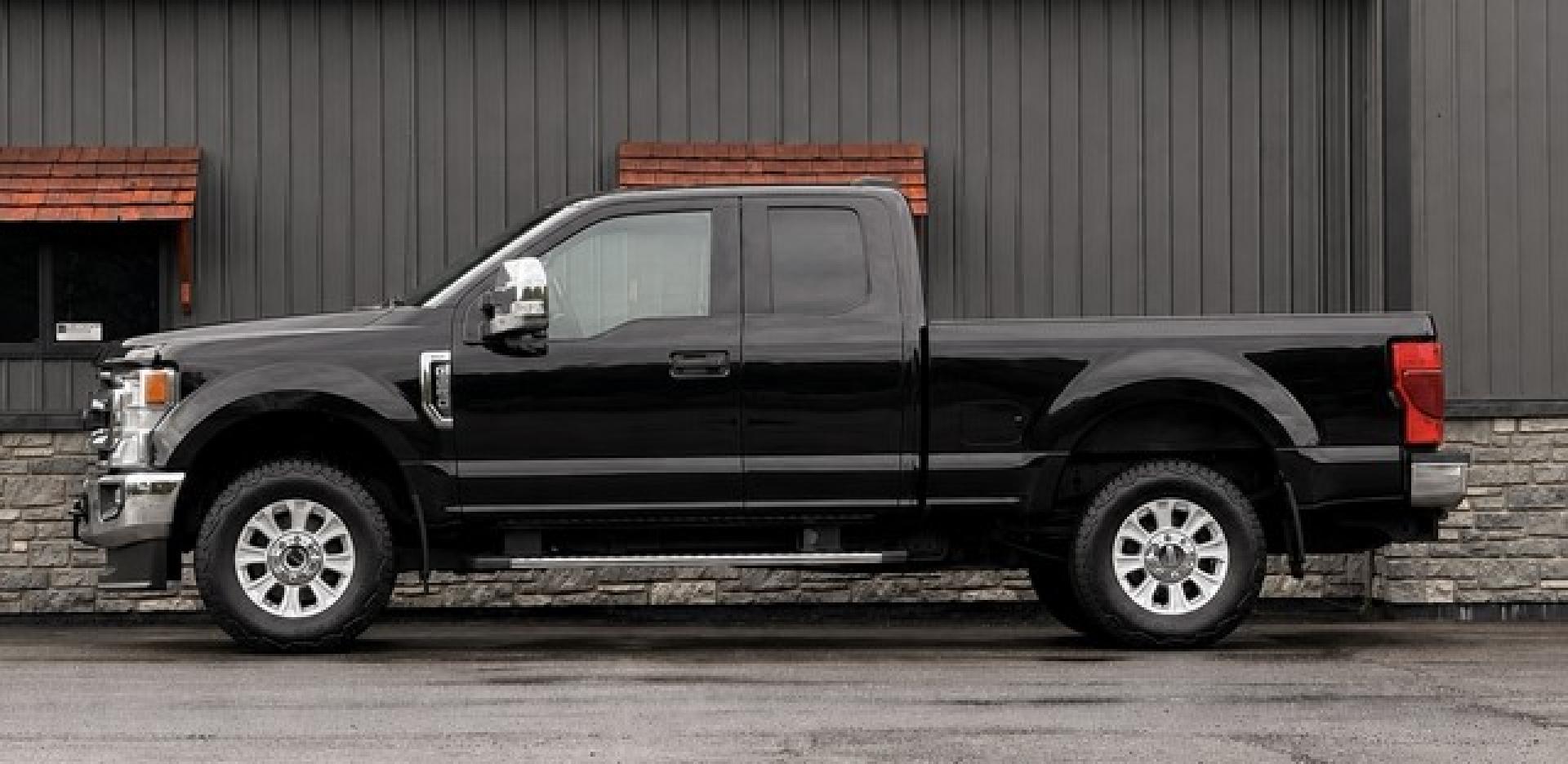 2020 BLACK FORD F-250 SUPER DUTY (1FT7X2B60LE) with an V8,6.2L(379 CID), engine, AUTOMATIC transmission, located at 14600 Frazho Road, Warren, MI, 48089, (586) 776-3400, 42.485996, -82.974220- Photo#0