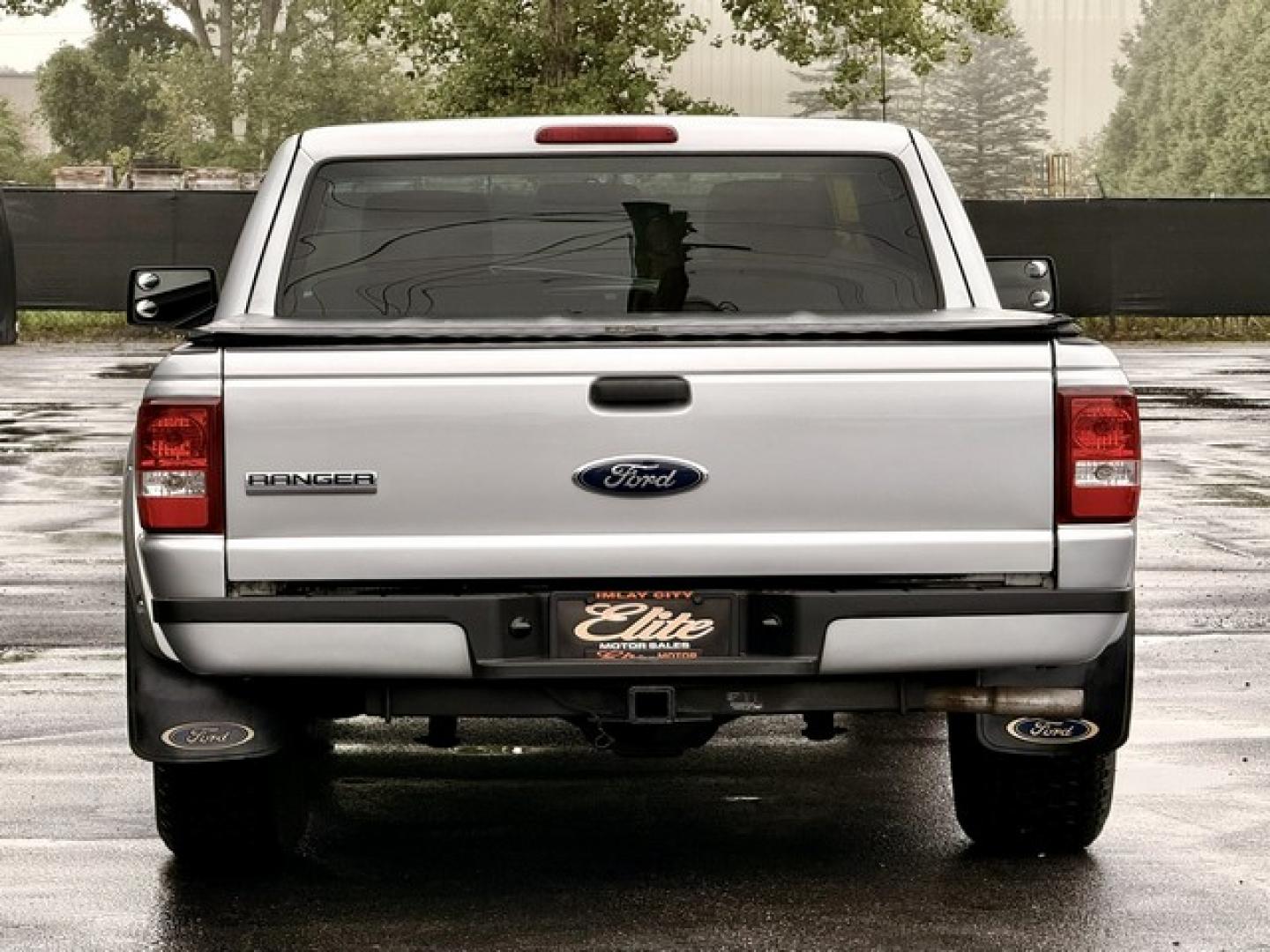 2011 SILVER FORD RANGER (1FTLR4FE8BP) with an V6,4.0L(245 CID),SOHC engine, AUTOMATIC transmission, located at 14600 Frazho Road, Warren, MI, 48089, (586) 776-3400, 42.485996, -82.974220- Photo#6
