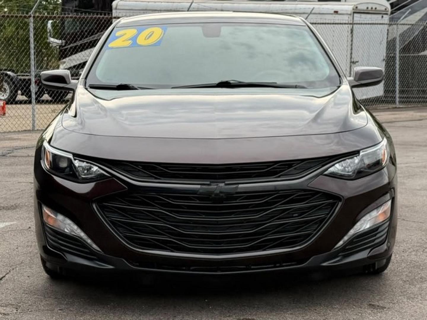 2020 BLACK CHERRY CHEVROLET MALIBU (1G1ZD5ST4LF) with an L4,1.5L(91 CID), engine, AUTOMATIC transmission, located at 14600 Frazho Road, Warren, MI, 48089, (586) 776-3400, 42.485996, -82.974220- Photo#3