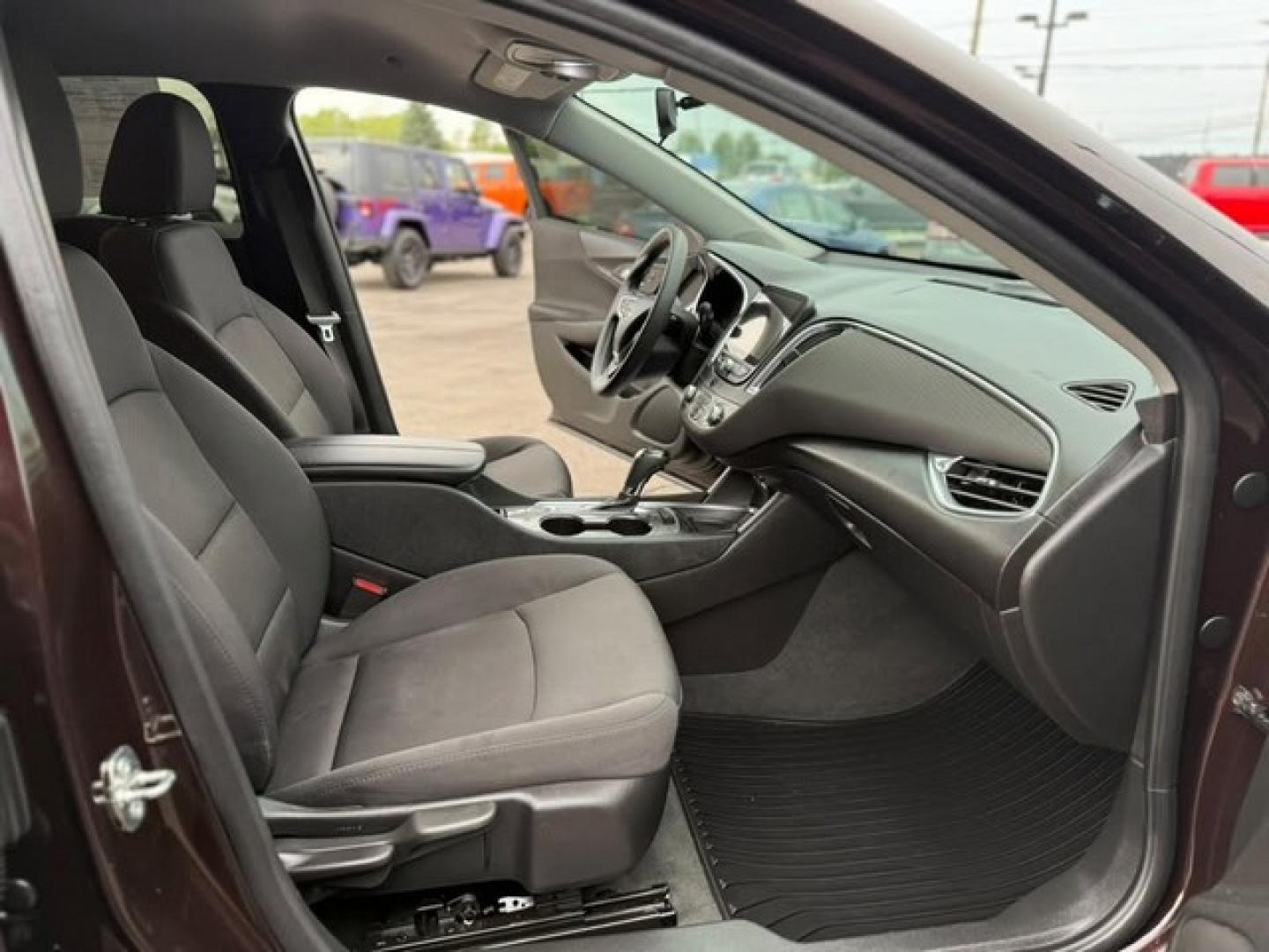 2020 BLACK CHERRY CHEVROLET MALIBU (1G1ZD5ST4LF) with an L4,1.5L(91 CID), engine, AUTOMATIC transmission, located at 14600 Frazho Road, Warren, MI, 48089, (586) 776-3400, 42.485996, -82.974220- Photo#13