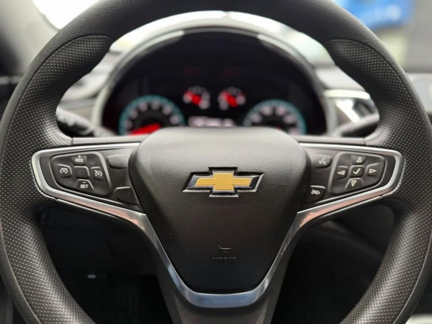 2020 BLACK CHERRY CHEVROLET MALIBU (1G1ZD5ST4LF) with an L4,1.5L(91 CID), engine, AUTOMATIC transmission, located at 14600 Frazho Road, Warren, MI, 48089, (586) 776-3400, 42.485996, -82.974220- Photo#14