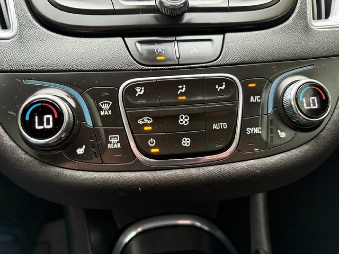 2020 BLACK CHERRY CHEVROLET MALIBU (1G1ZD5ST4LF) with an L4,1.5L(91 CID), engine, AUTOMATIC transmission, located at 14600 Frazho Road, Warren, MI, 48089, (586) 776-3400, 42.485996, -82.974220- Photo#18