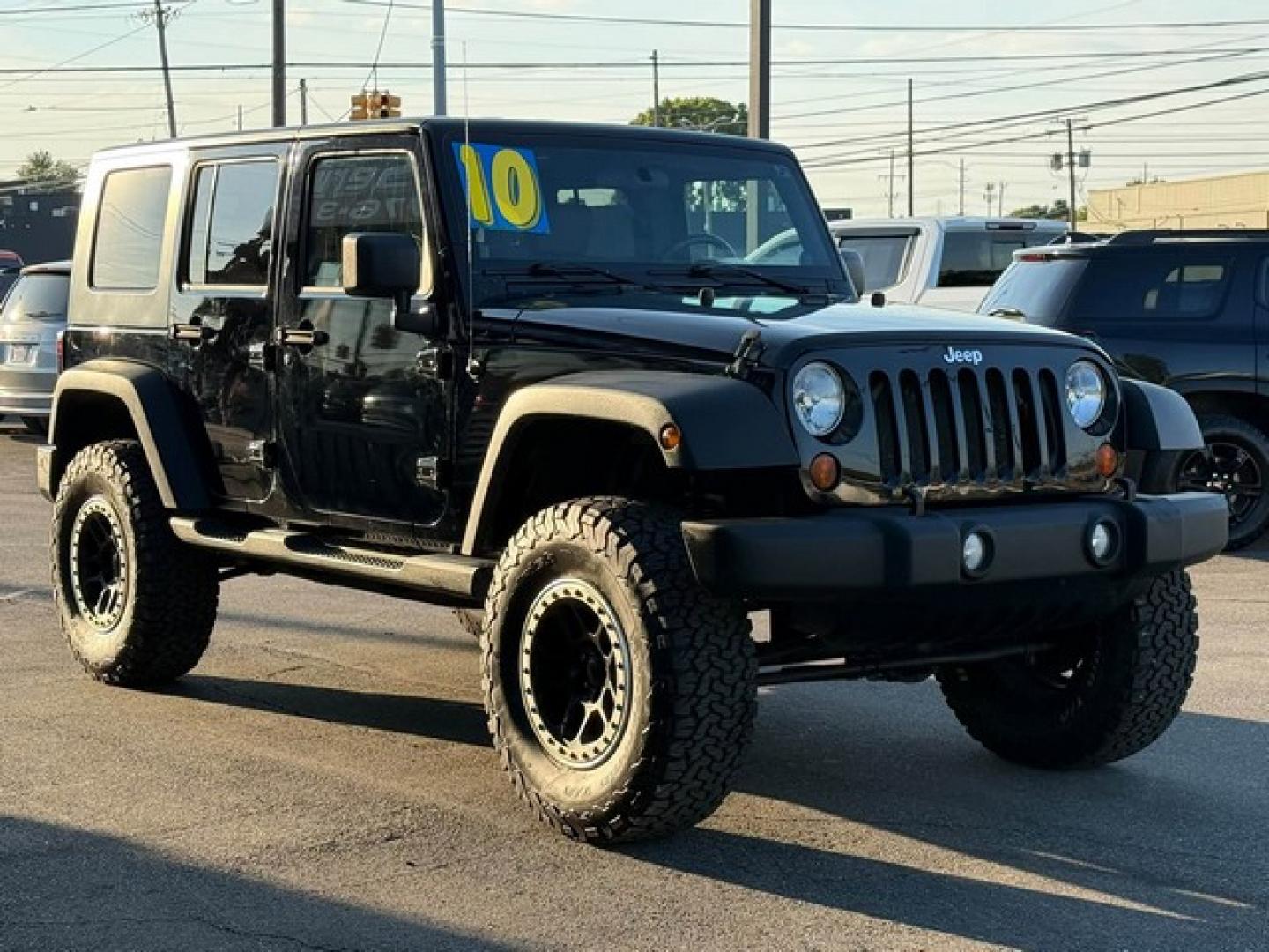2010 BLACK JEEP WRANGLER (1J4BA3H15AL) with an V6,3.8L(231 CID),OHV engine, AUTOMATIC transmission, located at 14600 Frazho Road, Warren, MI, 48089, (586) 776-3400, 42.485996, -82.974220- Photo#3