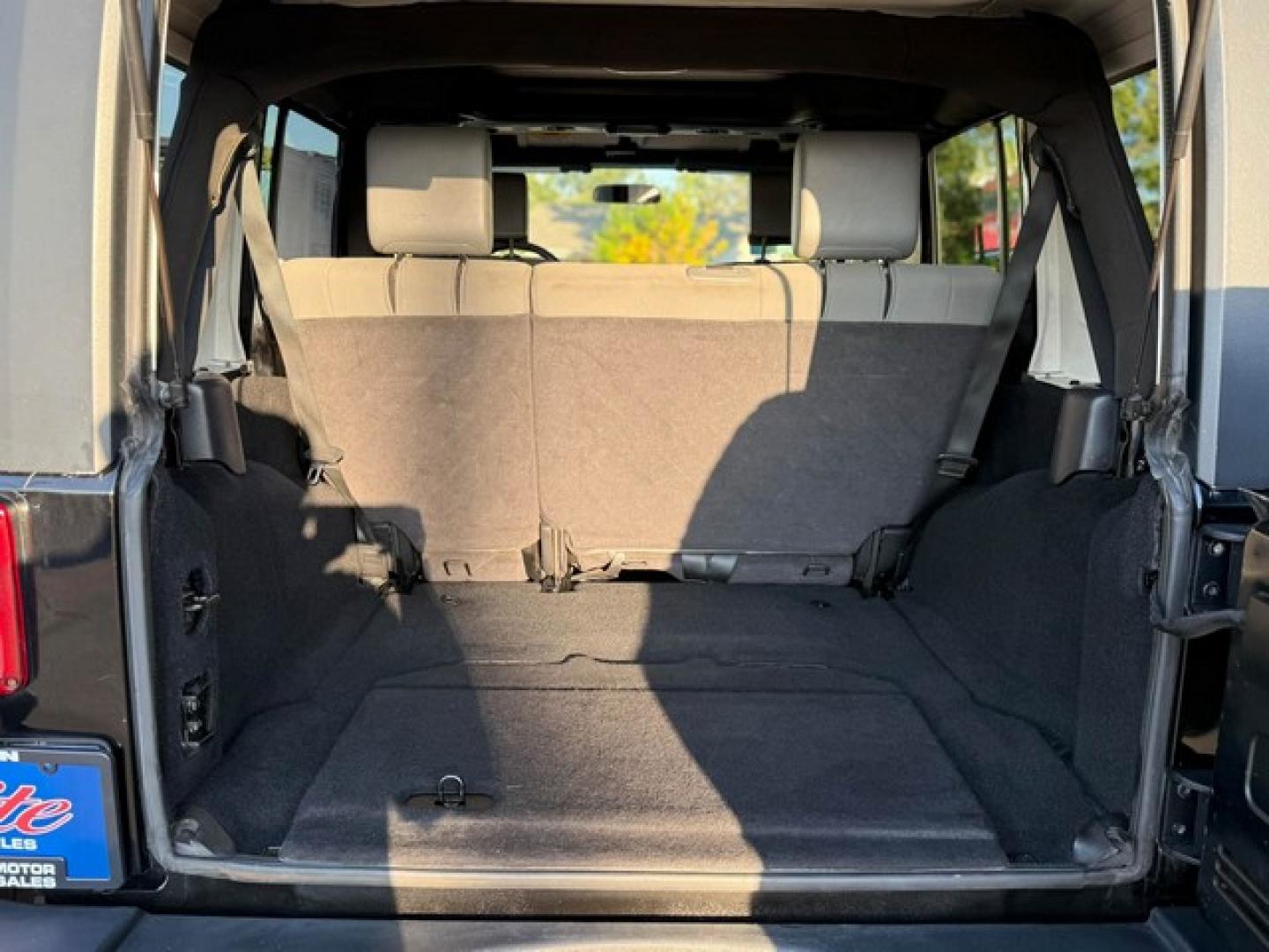 2010 BLACK JEEP WRANGLER (1J4BA3H15AL) with an V6,3.8L(231 CID),OHV engine, AUTOMATIC transmission, located at 14600 Frazho Road, Warren, MI, 48089, (586) 776-3400, 42.485996, -82.974220- Photo#9