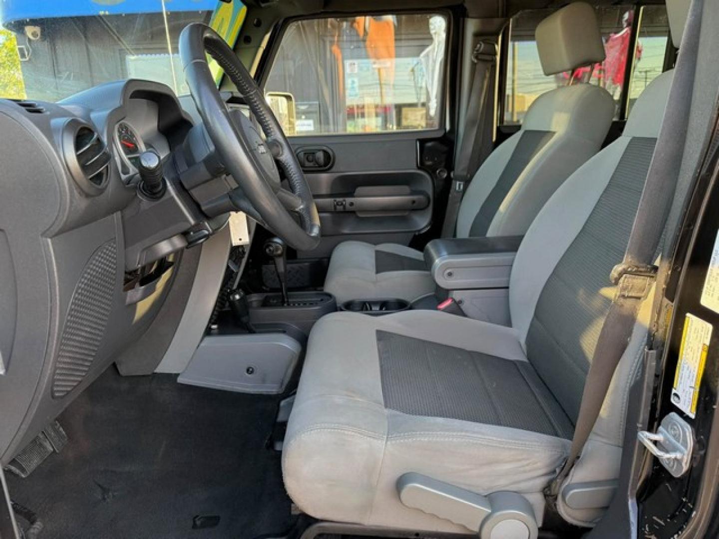 2010 BLACK JEEP WRANGLER (1J4BA3H15AL) with an V6,3.8L(231 CID),OHV engine, AUTOMATIC transmission, located at 14600 Frazho Road, Warren, MI, 48089, (586) 776-3400, 42.485996, -82.974220- Photo#10