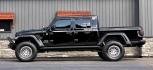 2020 BLACK JEEP GLADIATOR (1C6HJTFG5LL) with an V6,3.6L(220 CID),DOHC engine, AUTOMATIC transmission, located at 14600 Frazho Road, Warren, MI, 48089, (586) 776-3400, 42.485996, -82.974220- Photo#2