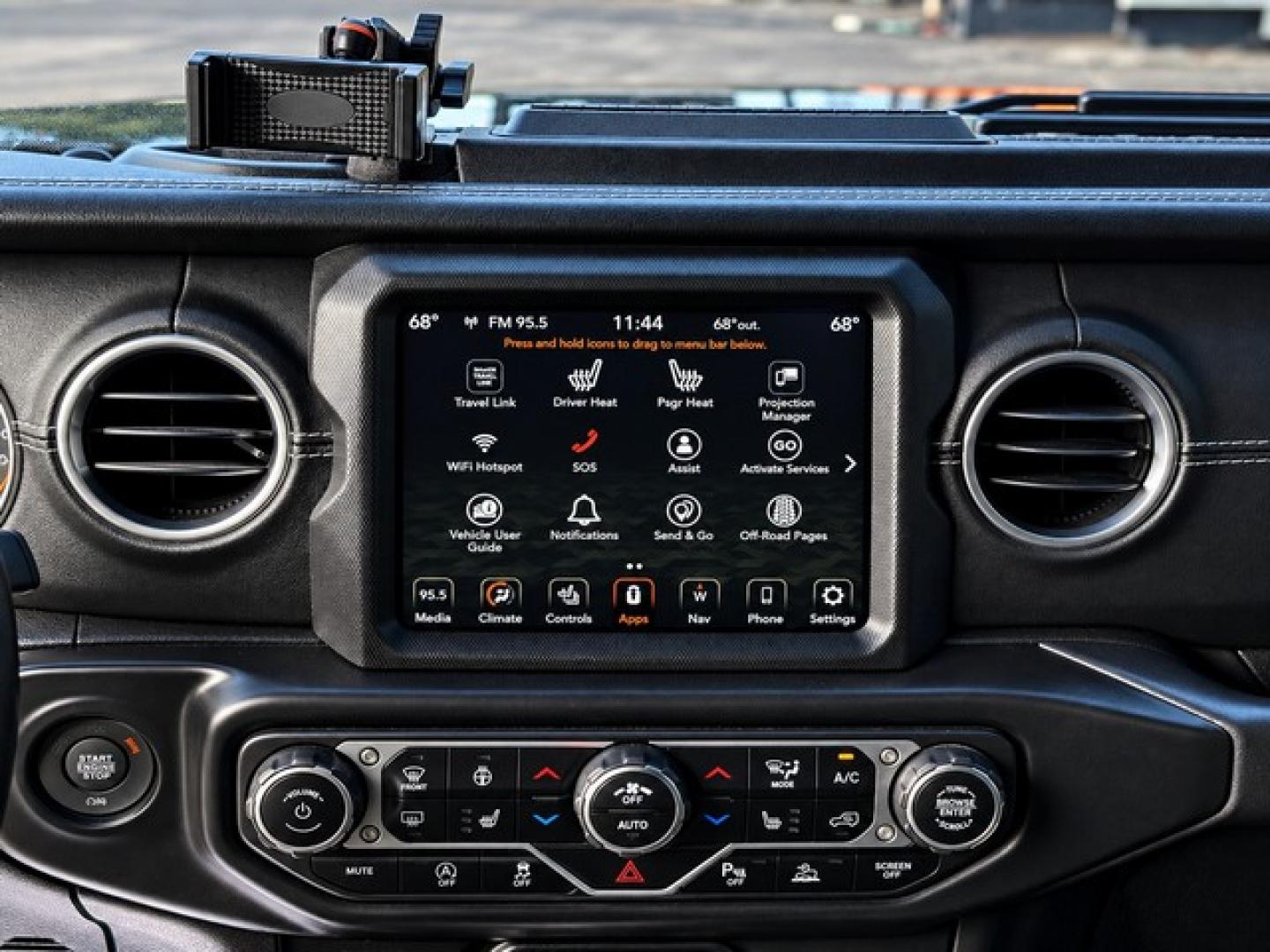 2020 BLACK JEEP GLADIATOR (1C6HJTFG5LL) with an V6,3.6L(220 CID),DOHC engine, AUTOMATIC transmission, located at 14600 Frazho Road, Warren, MI, 48089, (586) 776-3400, 42.485996, -82.974220- Photo#16