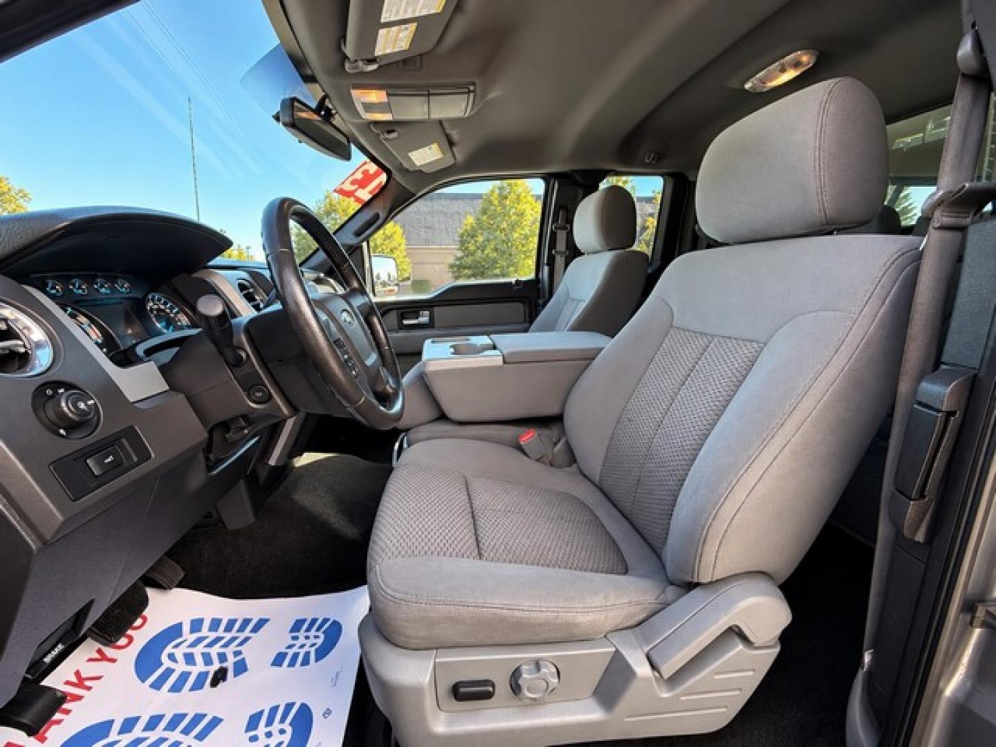 2013 GRAY FORD F-150 (1FTFX1EF0DF) with an V8,5.0L(302 CID),DOHC engine, AUTOMATIC transmission, located at 14600 Frazho Road, Warren, MI, 48089, (586) 776-3400, 42.485996, -82.974220- Photo#7