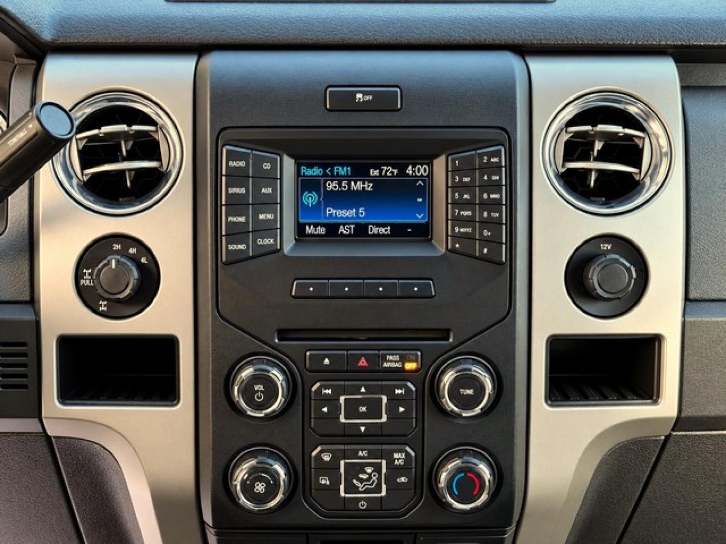 2013 GRAY FORD F-150 (1FTFX1EF0DF) with an V8,5.0L(302 CID),DOHC engine, AUTOMATIC transmission, located at 14600 Frazho Road, Warren, MI, 48089, (586) 776-3400, 42.485996, -82.974220- Photo#11