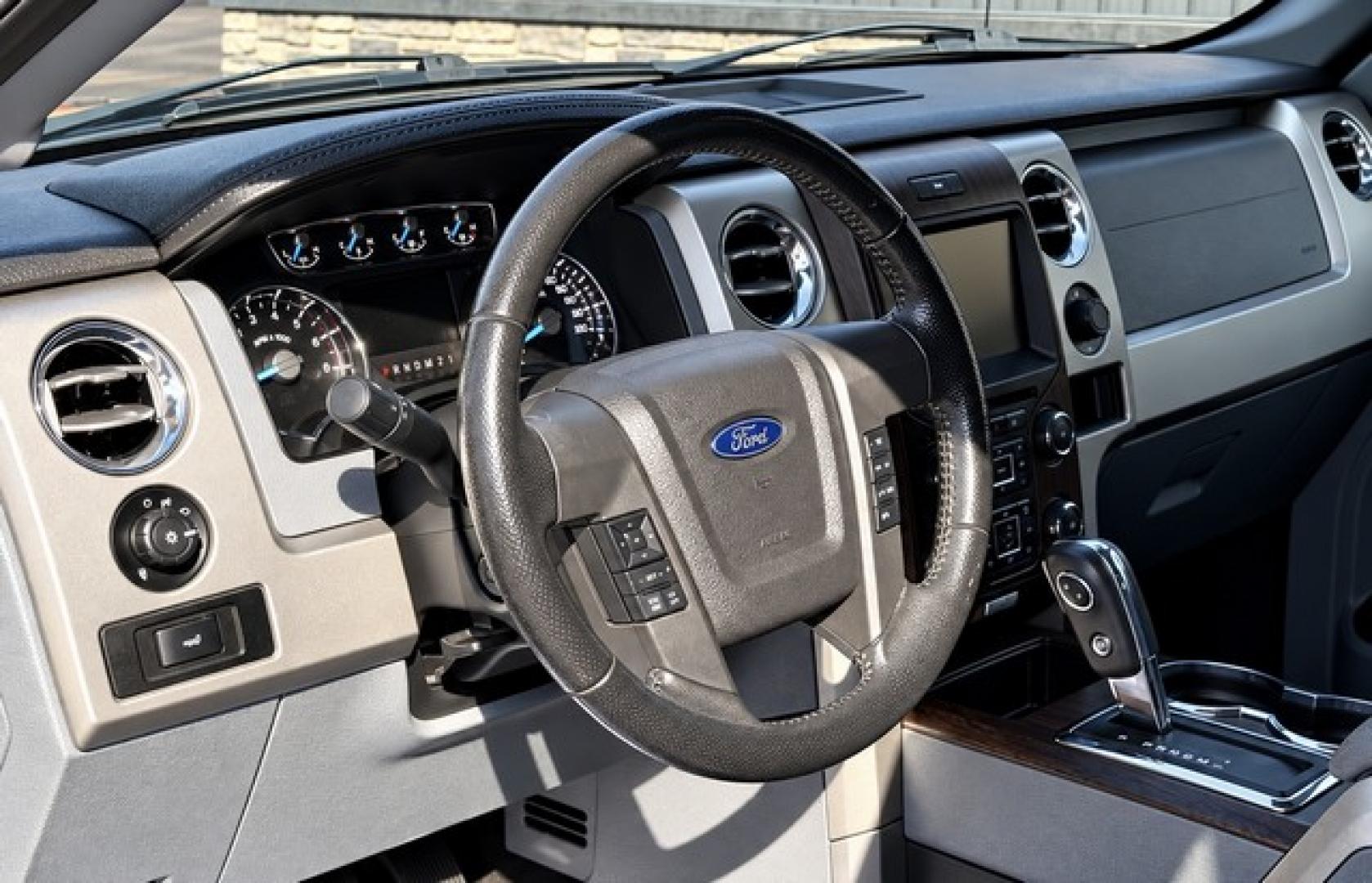 2013 BLACK FORD F-150 (1FTFW1EF4DK) with an V8,5.0L(302 CID),DOHC engine, AUTOMATIC transmission, located at 14600 Frazho Road, Warren, MI, 48089, (586) 776-3400, 42.485996, -82.974220- Photo#9