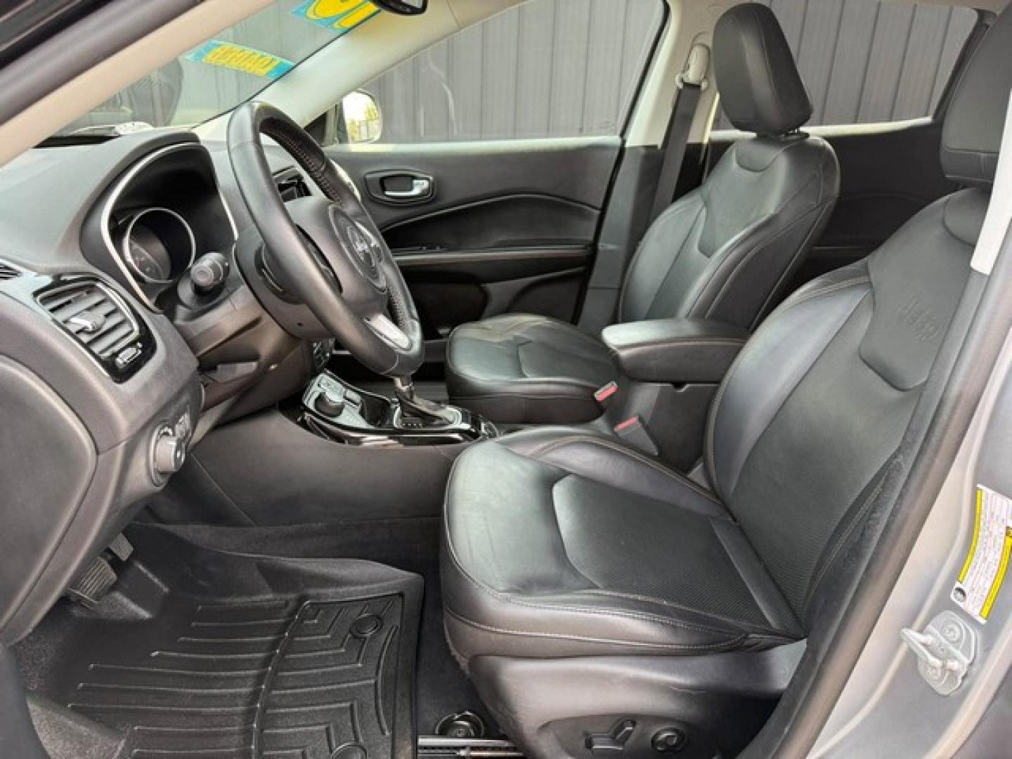 2018 BILLET SILVER METALLIC JEEP COMPASS (3C4NJDCB9JT) with an L4,2.4L(144 CID), engine, AUTOMATIC transmission, located at 14600 Frazho Road, Warren, MI, 48089, (586) 776-3400, 42.485996, -82.974220- Photo#9