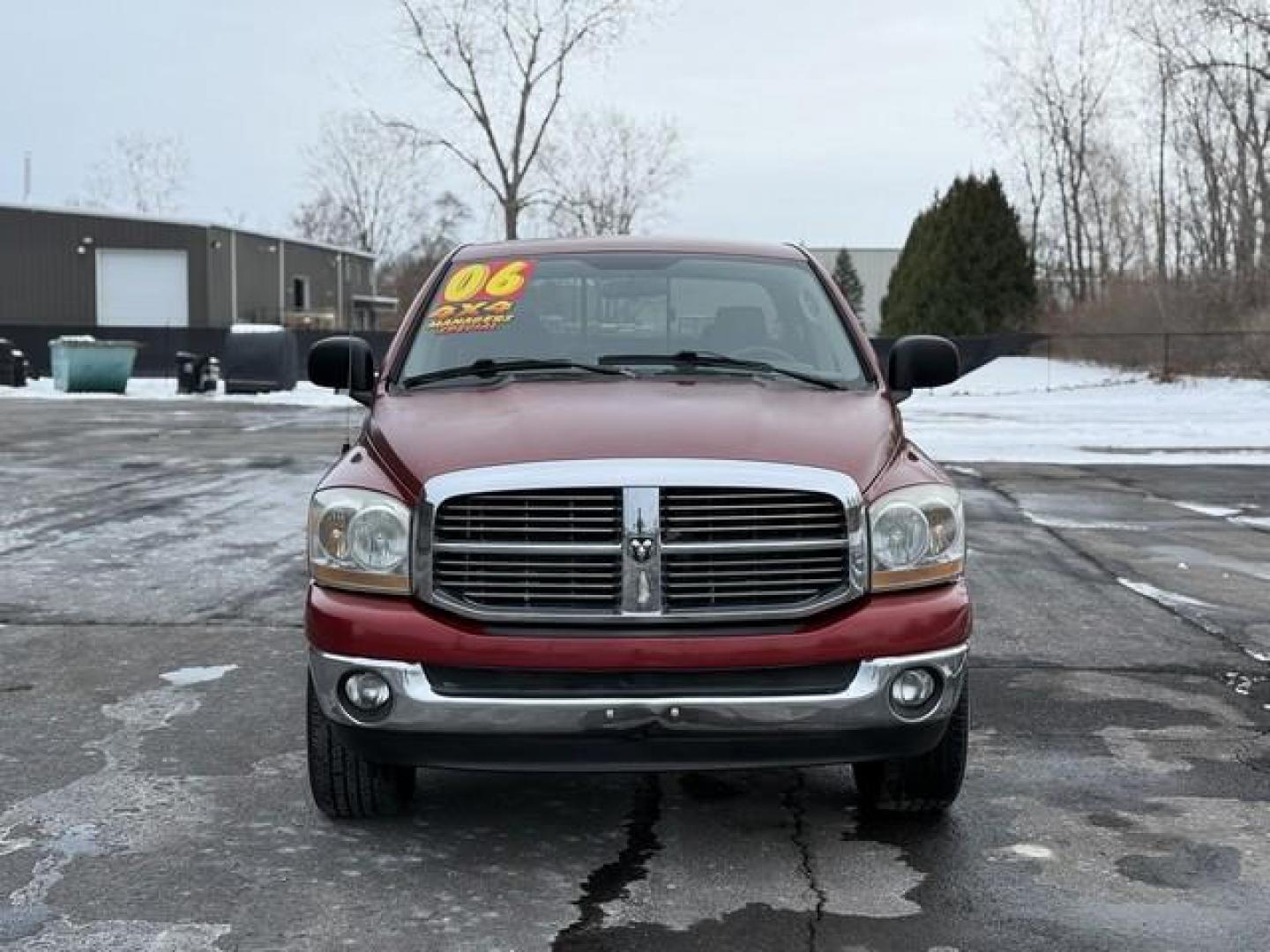 2006 BURGANDY DODGE RAM 1500 PICKUP (1D7HU18226S) with an V8,5.7L(345 CID),OHV engine, AUTOMATIC transmission, located at 14600 Frazho Road, Warren, MI, 48089, (586) 776-3400, 42.485996, -82.974220 - Photo#2